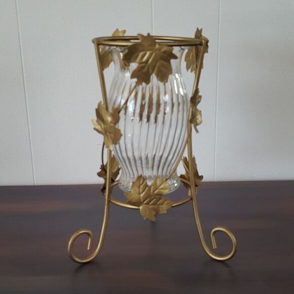Pretty Gold Stand Leaf Design Vase/Candle Holder with Glass Container - Picture 3 of 3